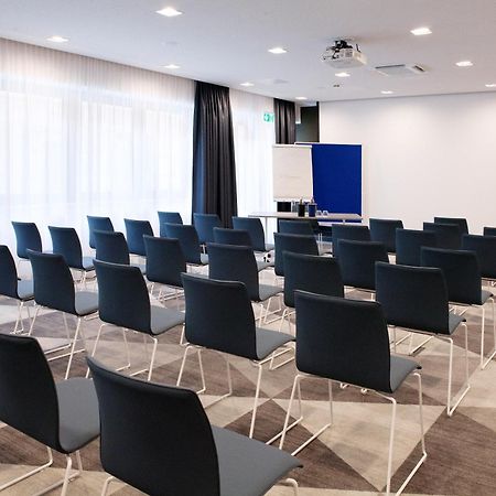 Holiday Inn Express Fuerth By Ihg מראה חיצוני תמונה