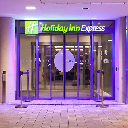 Holiday Inn Express Fuerth By Ihg מראה חיצוני תמונה