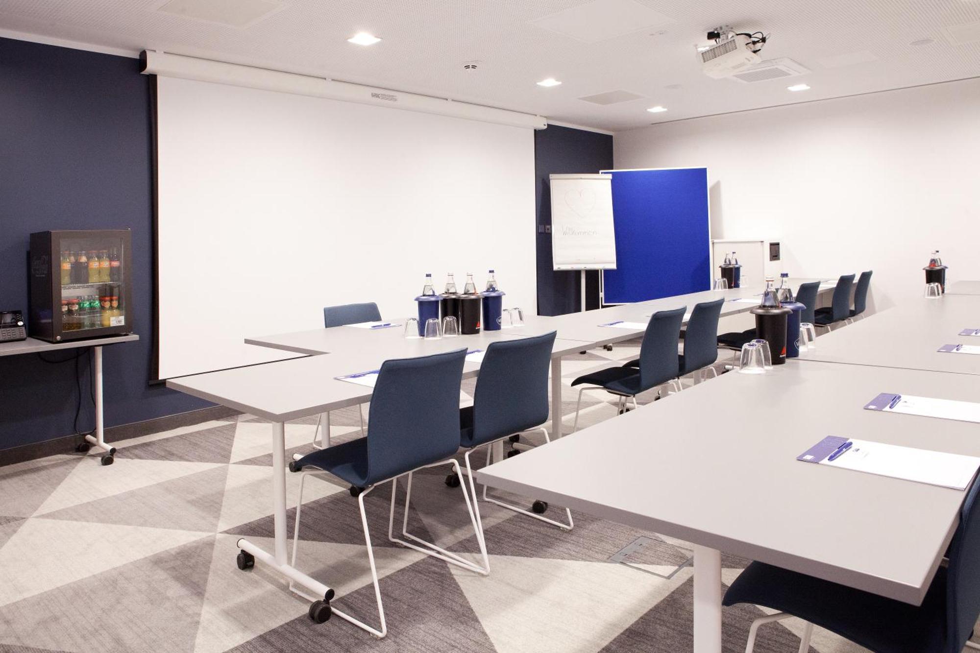 Holiday Inn Express Fuerth By Ihg מראה חיצוני תמונה